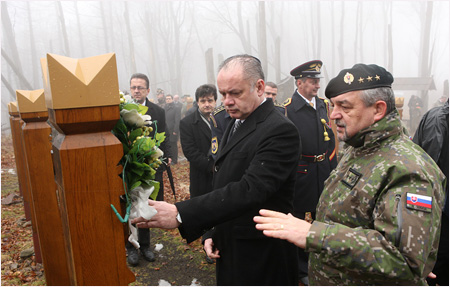 19.1.2015 - Prezident SR si uctil pamiatku obet havrie vojenskho lietadla AN-24 