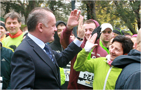 16.11.2014 - Prezident SR odtartoval Beh tudentov v Bratislave