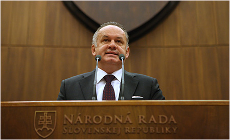 26.11.2014 - Vystpenie prezidenta Andreja Kisku pred poslancami Nrodnej rady
