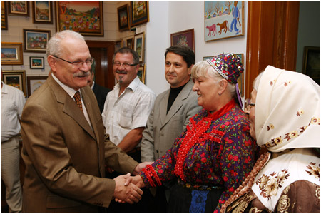 Prezident SR Ivan Gaparovi navtvil krajanov v srbskej Vojvodine - 20.6.2009