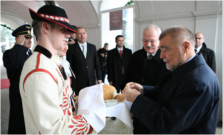 Chorvtsky prezident Stjepan Mesi na rozlkovej nvteve Slovenska - 1.12.2009