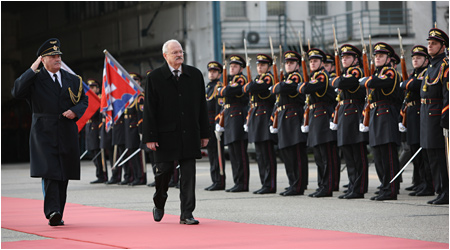 Prezident SR Ivan Gaparovi odcestoval na oficilnu nvtevu Srbskej republiky - 2.12.2009