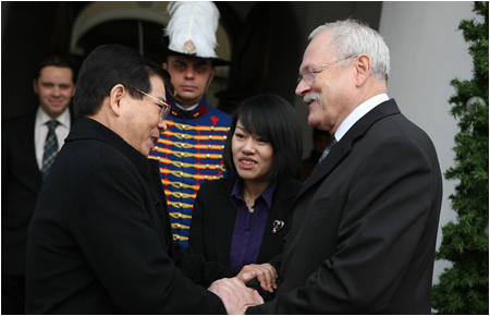 Vietnamsk prezident na oficilnej nvteve Slovenska - 17.12.2009