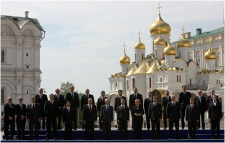 9.5.2010 - prezident SR sa zastnil oslv Da vazstva nad faizmom, Moskva