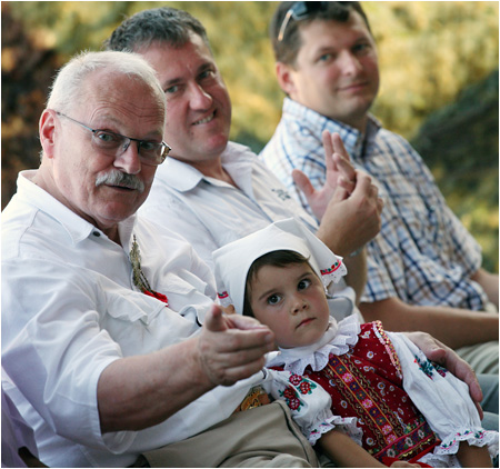 17.7.2010 - Prezident Ivan Gaparovi na Celoslovenskej prehliadke fujaristov v Korytrkach