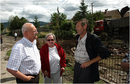 17.8.2010 - Prezident SR Ivan Gaparovi navtvil oblasti postihnut povodami