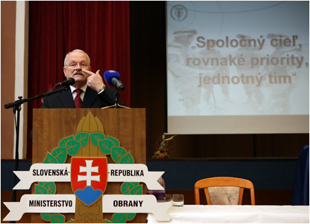 1.2.2011 - Prezident na veliteskom zhromaden ozbrojench sl