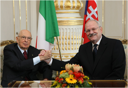 15.4.2011 - Taliansky prezident Giorgio Napolitano s manelkou na oficilnej nvteve Slovenska