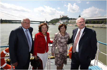 27.6.2011 - Oficilna nvteva prezidenta eskej republiky s manelkou na Slovensku