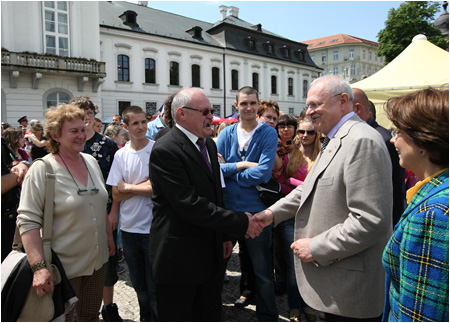 10.6.2011 - De otvorench dver v Prezidentskom palci