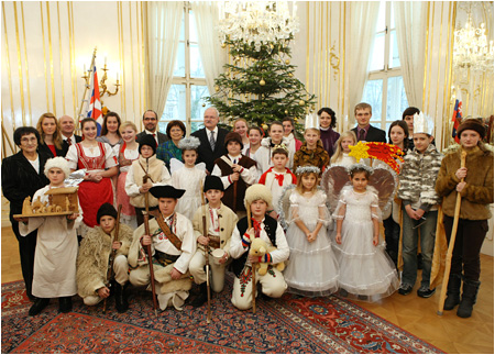 4.1.2012 - Prezidentsk pr prijal kolednkov Dobrej noviny