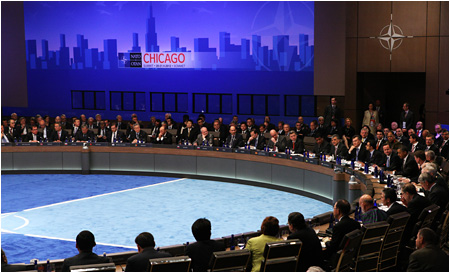 21.5.2012 - Prezident SR na Summite NATO v Chicagu, USA