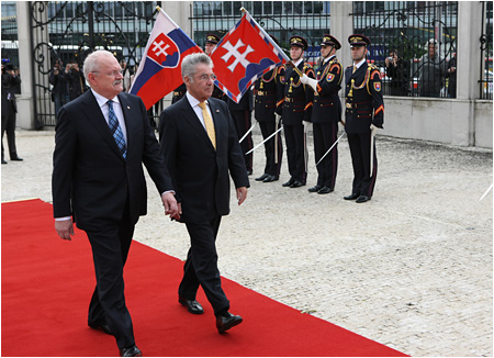 5.6.2012 - Oficilna nvteva prezidenta Rakskej republiky J. E. Heinza Fischera s manelkou v SR