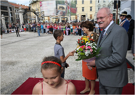 15.6.2012 - De otvorench dver v Prezidentskom palci