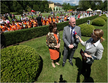 15.6.2012 - De otvorench dver v Prezidentskom palci