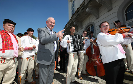 15.6.2012 - De otvorench dver v Prezidentskom palci