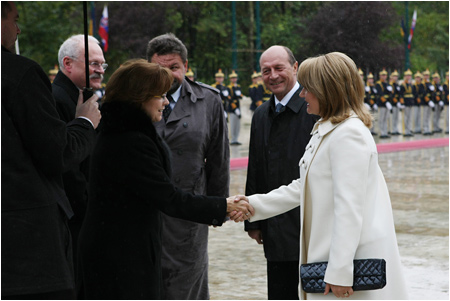 Manelka prezidenta SR spolu s manelom na oficilnej nvteve Rumunskej republiky - 16.-17.10.2009