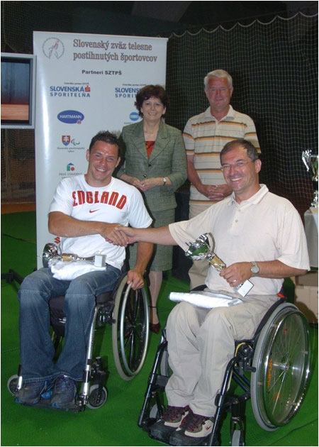 First Lady Awards the Champions of the International Tennis Tournament of the Wheelchair Players SLOVAKIA OPEN 2005