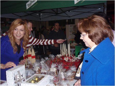 First Lady opened Christmas Bazaar 2009