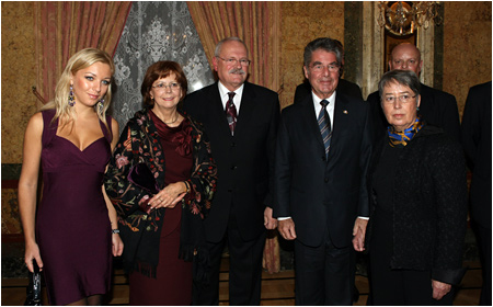 President Ivan Gaparovi with his wife in Austria