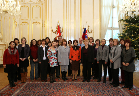 First Lady met foreign teachers