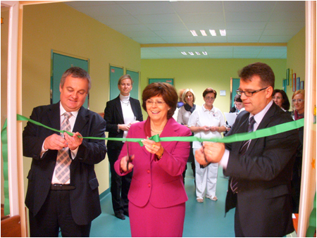 First Lady Mrs. Silvia Gaparoviov donated linear pumps to child cancer patients
