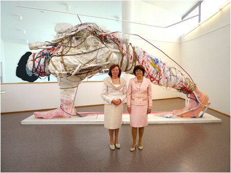 First Ladies visited Danubiana  a gallery of modern art