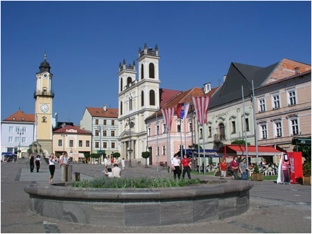 Bansk Bystrica - hlavn nmestie s fontnou