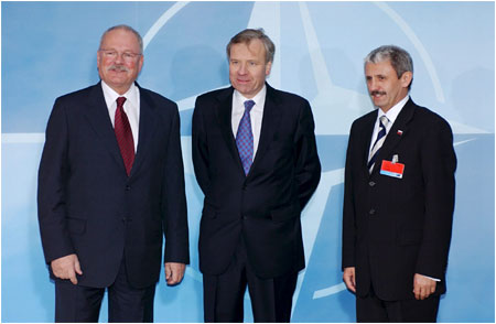 Prezident SR Ivan Gaparovi sa zastnil v Bruseli na summite Severoatlantickej rady