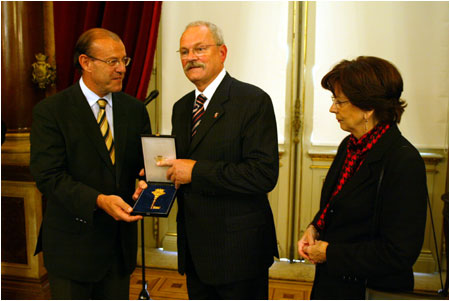 Prezident SR Ivan Gaparovi s primtorom Lisabonu Antoniom Carmona Rodriguesom, Lisabon, 24. 10. 2005