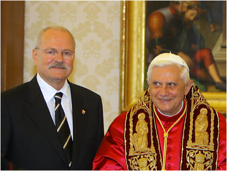 Ppe Benedikt XVI. poslal I. Gaparoviovi pozdravn telegram