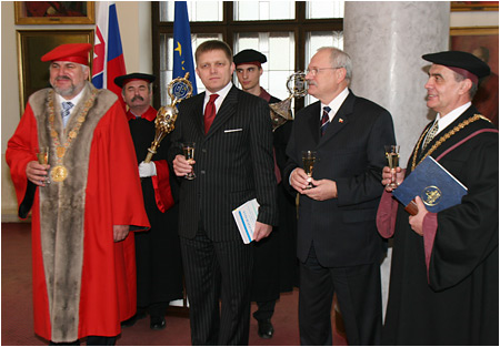Prezident SR  na  slvnostnom zasadnut Vedeckej rady Prvnickej fakulty Univerzity Komenskho v Bratislave