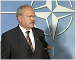 Prezident SR odcestoval na Summit NATO do Rigy