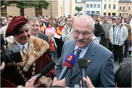 Prezident SR Ivan Gaparovi navtvil Kemarok