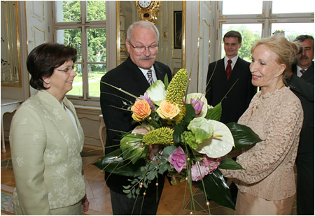 Prezident SR zablahoelal jubilujcej Mrii Kroviovej 