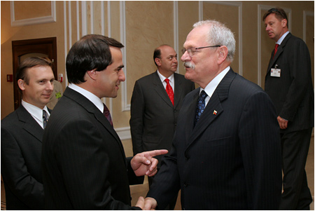 Slovensk prezident Ivan Gaparovi rokoval s predsedom vldy Moldavskej republiky Vasile Tarlevom 