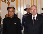 Prezident SR Ivan Gaparovi prijal mimoriadneho a splnomocnenho vevyslanca Bangladskej udovej republiky 