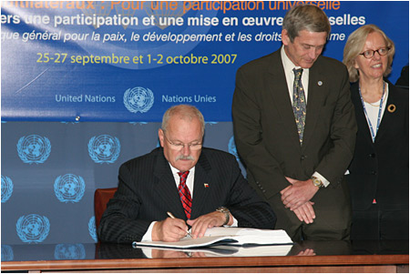 Prezident SR podpsal na pde OSN medzinrodn dohovory