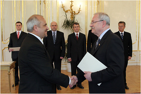 Prezident Ivan Gaparovi vymenoval novch vevyslancov SR v zahrani