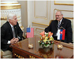 Prezident SR Ivan Gaparovi prijal vevyslanca USA Vincenta Obsitnika