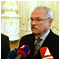 Prezident SR Ivan Gaparovi hovoril s podpredsedom vldy SR a ministrom kolstva SR Jnom Mikolajom o rozpote