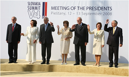 V Pieanoch sa zaal Summit prezidentov krajn Vyehradskej tvorky