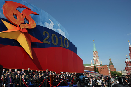 President Ivan Gaparovi Pays Visit to Moscow to Celebrate 65th Anniversary of End of WW2