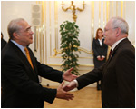 Prezident Ivan Gaparovi prijal generlneho tajomnka OECD 
