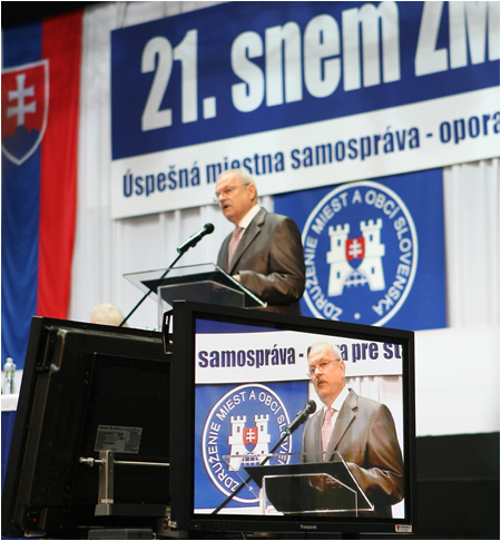 Prezident SR Ivan Gaparovi vystpil na XXI. sneme Zdruenia miest a obc Slovenska