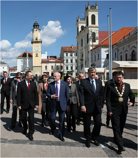 Prezidenti Slovenskej republiky a Slovinskej republiky navtvili Bansk Bystricu