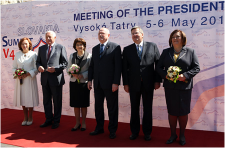 V 4 Presidents Meet for Presidential Summit in the High Tatras