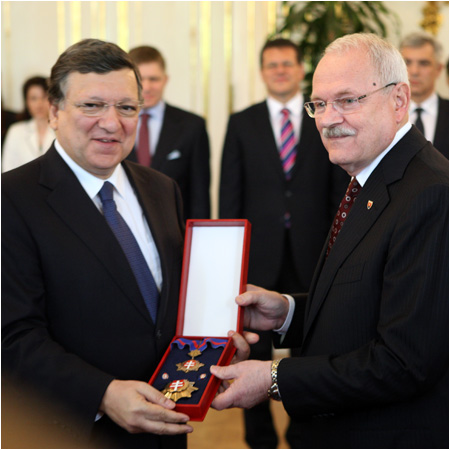 Prezident SR udelil ttne vyznamenanie predsedovi Eurpskej komisie