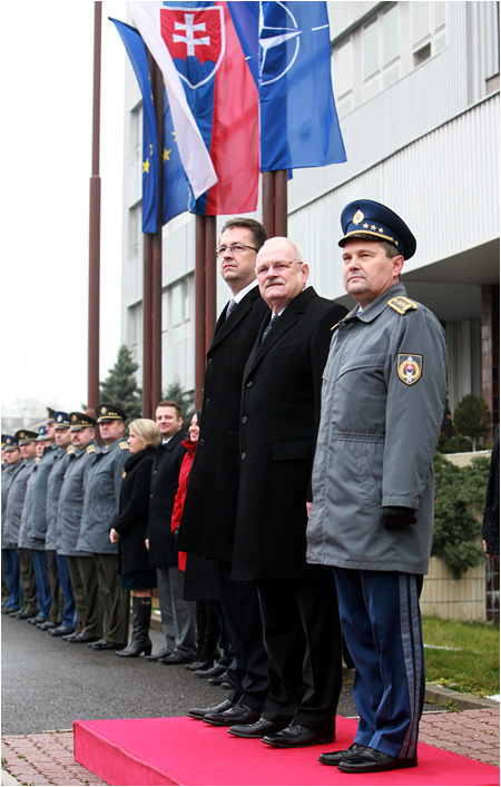 Prezident  Ivan Gaparovi hodnotil vcvikov rok ozbrojench sl