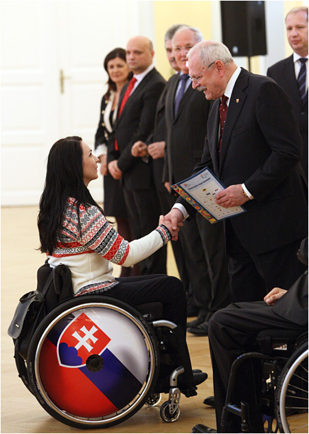Slovensk zstava od prezidenta SR pre paralympionikov